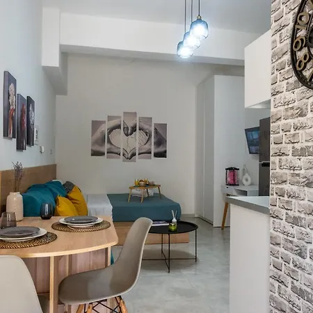Lydia Apartment's