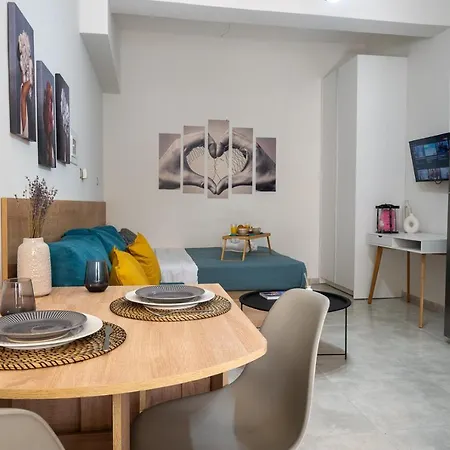 Lydia Apartment's