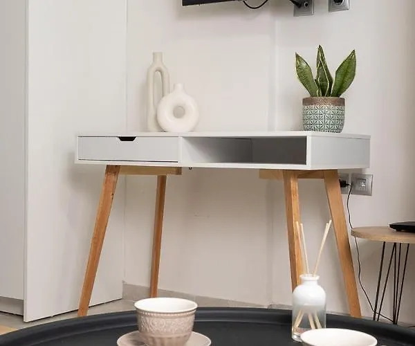 Lydia Apartment's * Каламата